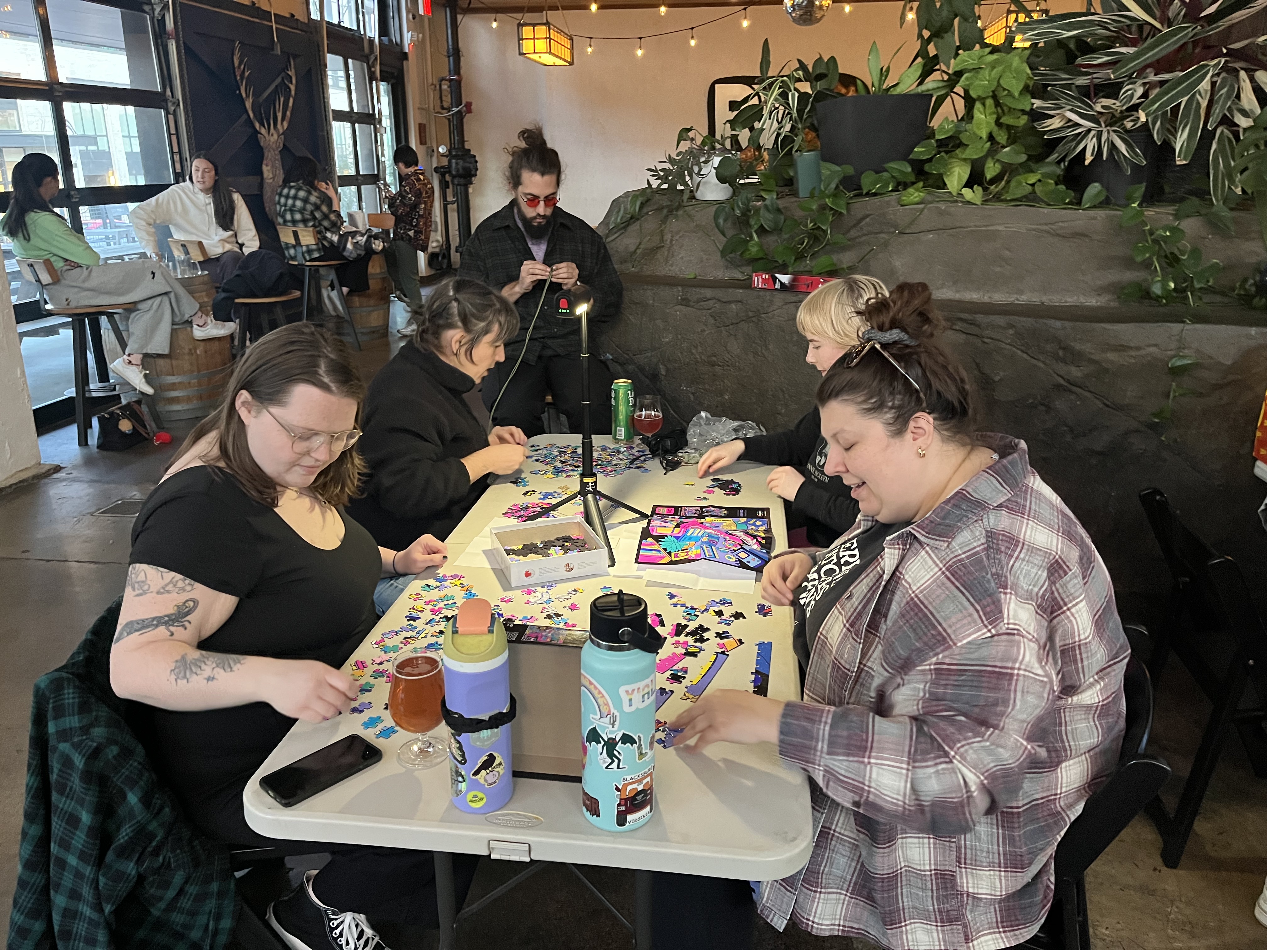 Team puzzling hard